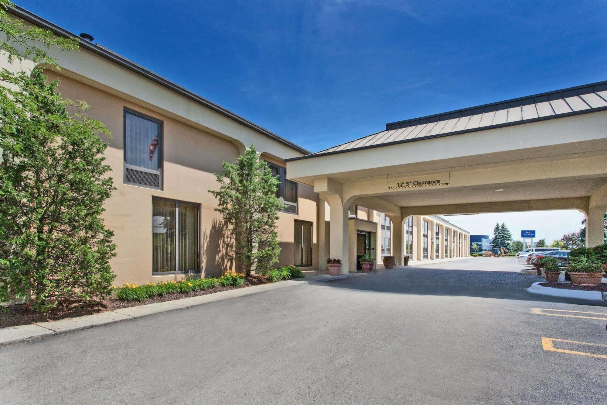 Baymont By Wyndham Southfield/Detroit Hotel ภายนอก รูปภาพ